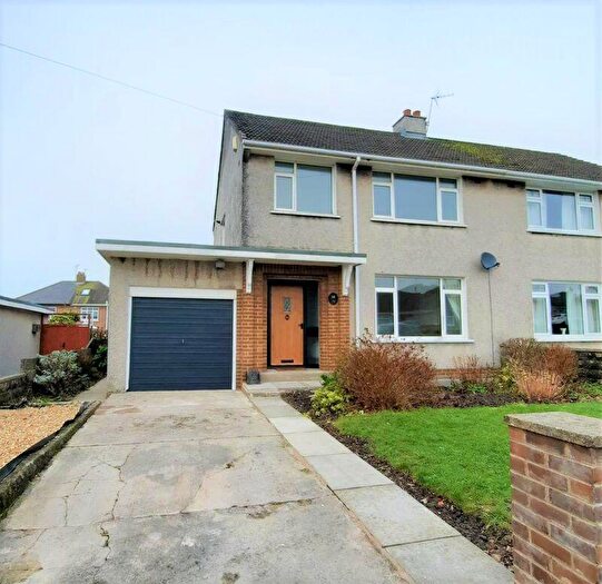3 Bedroom Semi-Detached House To Rent In Mayfield Avenue, Laleston, CF32
