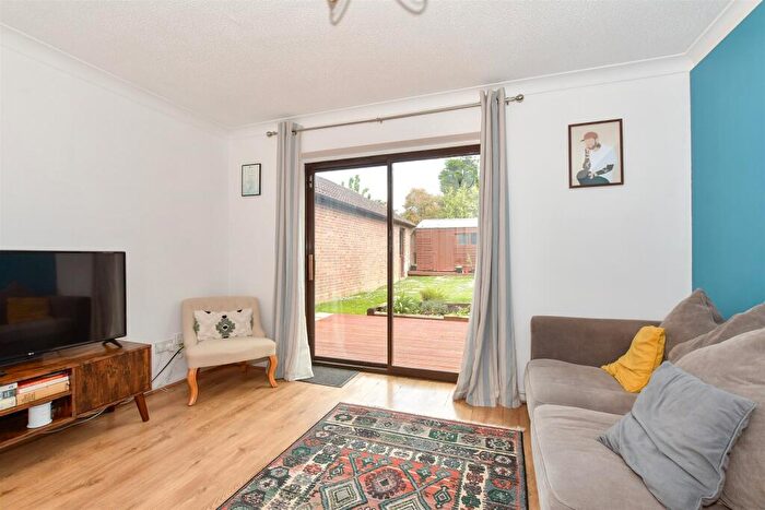 3 Bedroom End Of Terrace House For Sale In Acorn Avenue, Cowfold, West Sussex, RH13