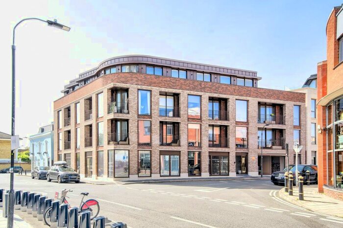 1 Bedroom Flat To Rent In New Kings Road, Fulham, London, SW6