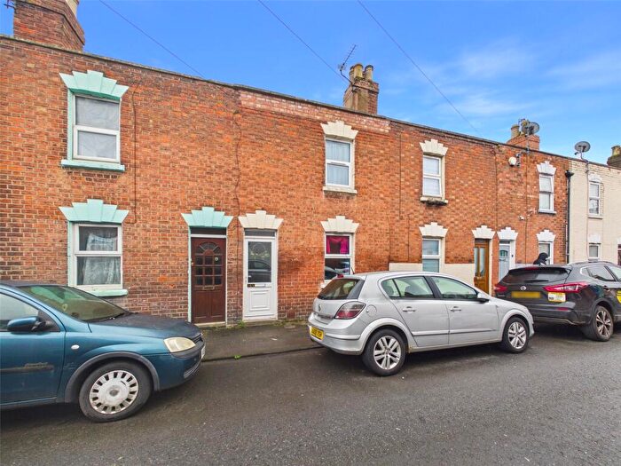 2 Bedroom Terraced House For Sale In Hopewell Street, Gloucester, Gloucestershire, GL1