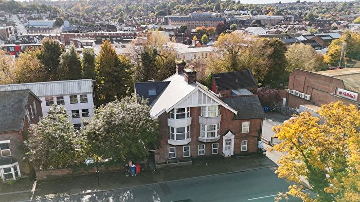 1 Bedroom Flat To Rent In West Wycombe Road, High Wycombe, HP11
