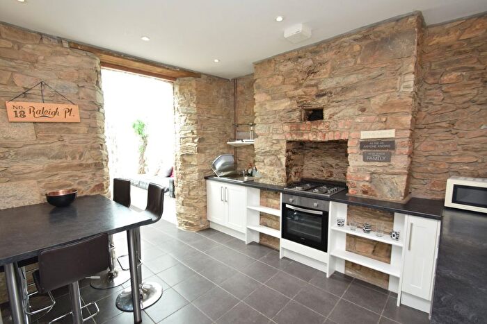 5 Bedroom Terraced House To Rent In Raleigh Place, Falmouth, TR11