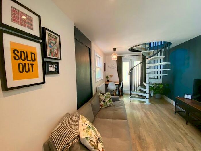 1 Bedroom Apartment To Rent In Church Road, Bow Brickhill, Milton Keynes, MK17