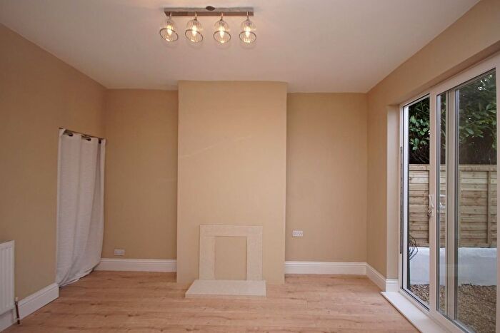 4 Bedroom Terraced House To Rent In Cleave Street, St Werburghs, BS2