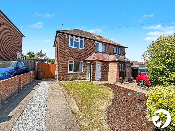 2 Bedroom Semi-Detached House For Sale In Barberry Avenue, Davis Estate, Kent, ME5