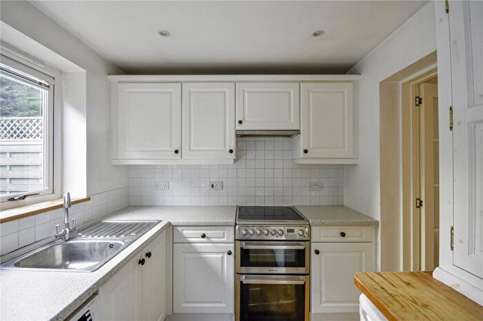 1 Bedroom Terraced House To Rent In Southern Way, Farnham, Surrey, GU9