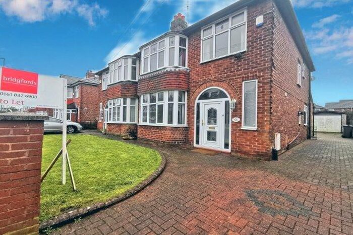 3 Bedroom Semi-Detached House To Rent In White Moss Avenue, Manchester, M21