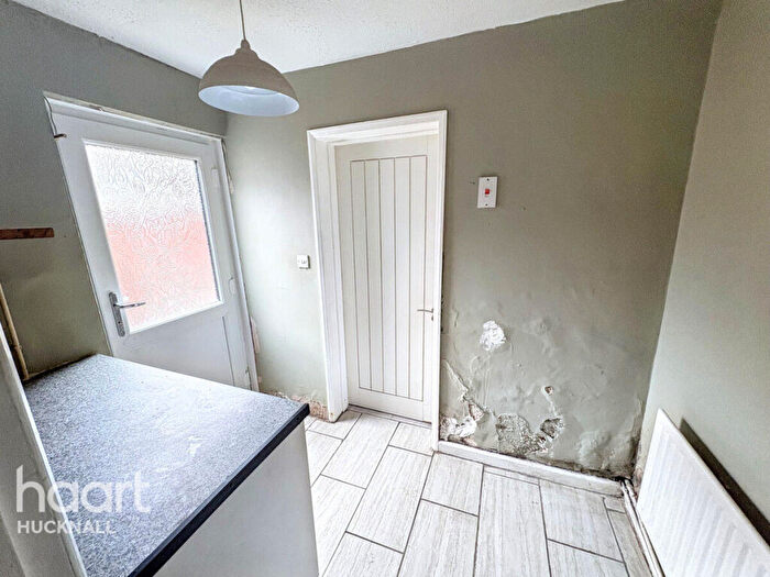 3 Bedroom Terraced House For Sale In Byron Road, Nottingham, NG15