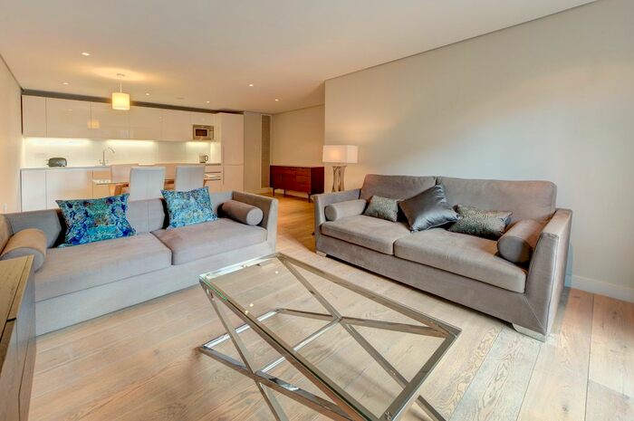 3 Bedroom Flat To Rent In Merchant Square East, London, W2