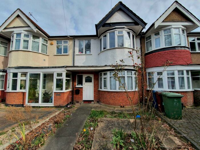 3 Bedroom Property To Rent In Ravenswood Crescent, HA2
