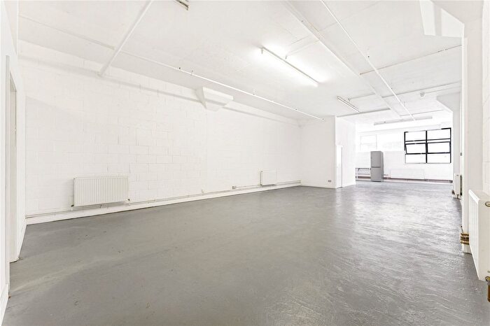 Studio To Rent In East Wing Oslo House, Prince Edward Road, London, E9