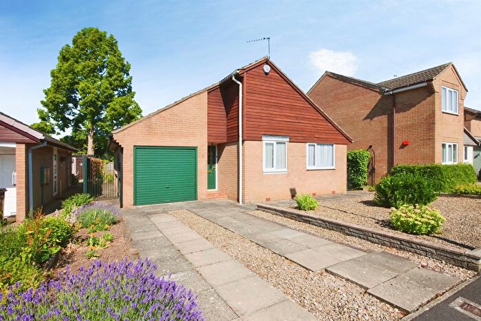 3 Bedroom Detached House For Sale In Acacia Grove, Haxby, York, YO32