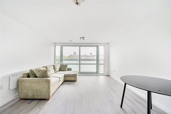 2 Bedroom Apartment To Rent In Theatre Building, Paton Close, London, E3