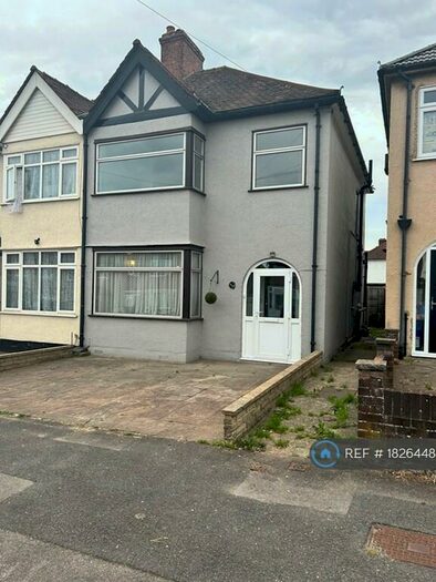 3 Bedroom Semi-Detached House To Rent In Gander Green Lane, Cheam, Sutton, SM3