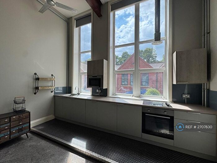 1 Bedroom Flat To Rent In Welch House, Hyde Park, Doncaster, DN4