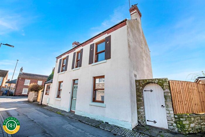 3 Bedroom Detached House For Sale In Church Lane, Tickhill, Doncaster, DN11