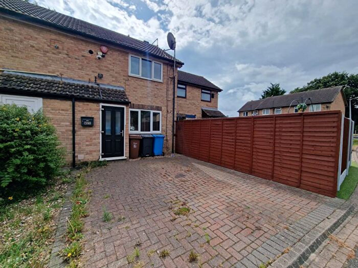 2 Bedroom Terraced House To Rent In Wawne Lodge, Hull, HU7