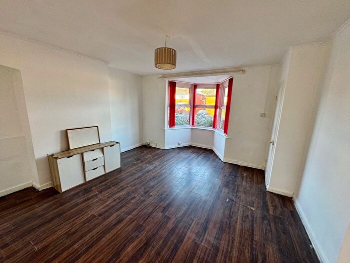 3 Bedroom Property To Rent In Trescott Road, Birmingham, B31