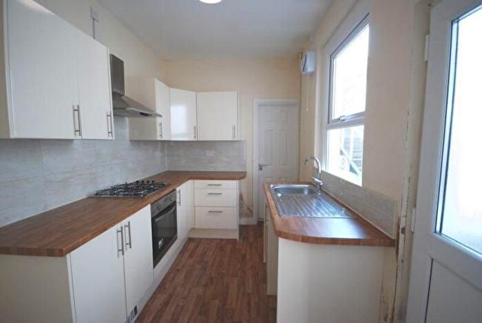 3 Bedroom Property To Rent In Bartley Terrace, Swansea, SA6