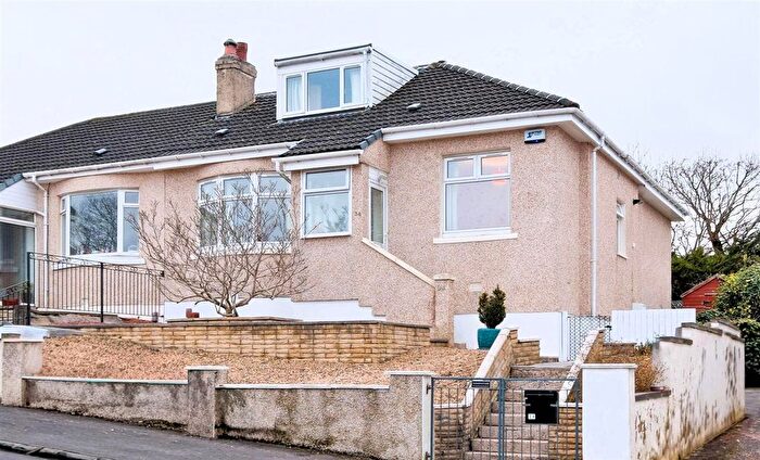 3 Bedroom Semi Detached House For Sale In Ettrick Crescent, Rutherglen, G73