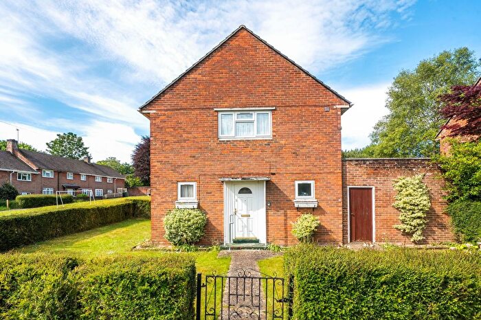 3 Bedroom End Of Terrace House For Sale In Fromond Road, Winchester, SO22