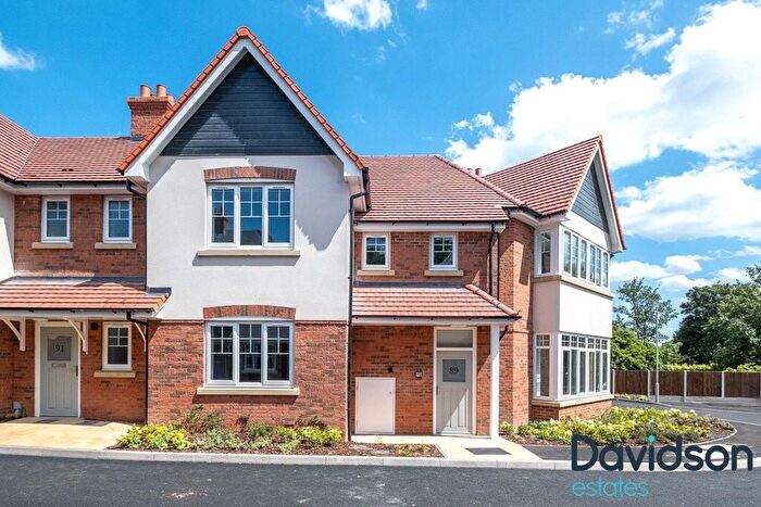 2 Bedroom Flat To Rent In Woodleigh Avenue, Harborne, Birmingham, B17