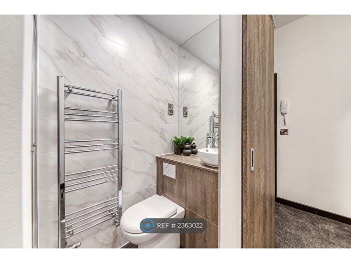 Studio To Rent In Babington Lane, Derby, DE1