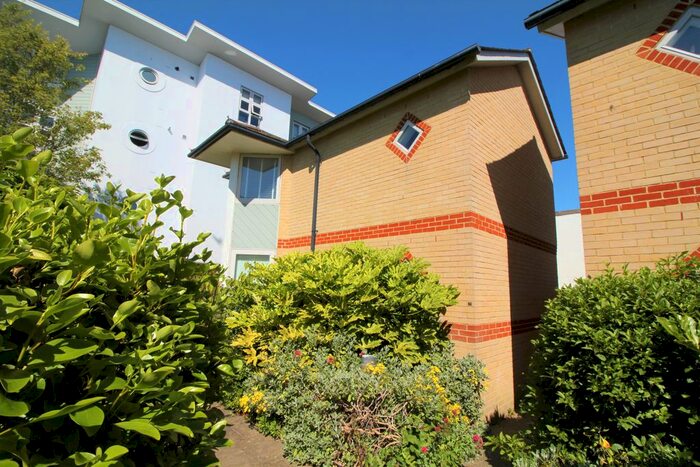 2 Bedroom Detached House To Rent In Priory Courtyard, Ramsgate, CT11