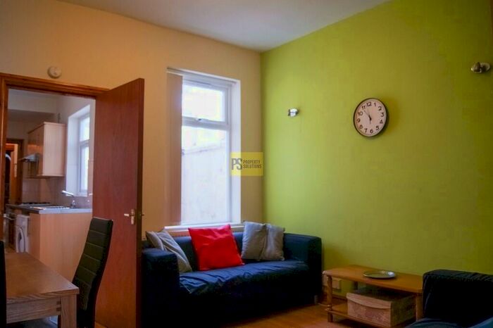 2 Bedroom Terraced House To Rent In Milner Road, Selly Park - Student Property, B29