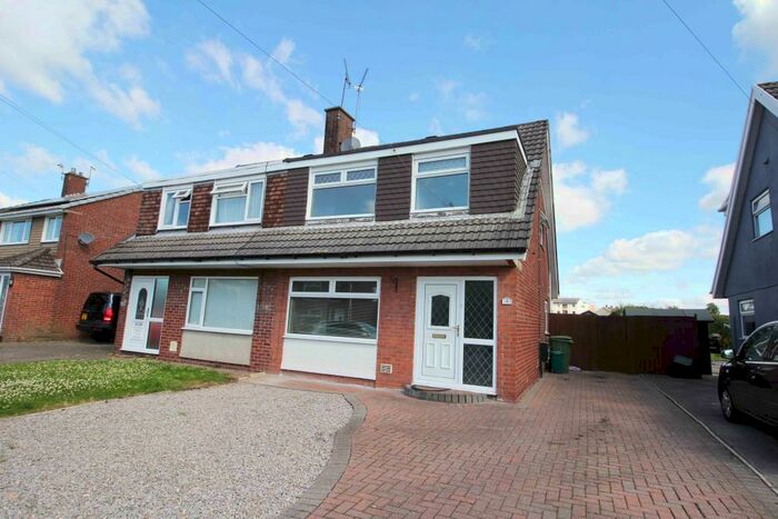 3 Bedroom Semi-Detached House To Rent In Colbourne Road, Beddau, CF38