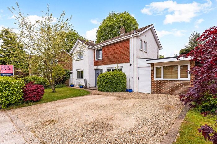 4 Bedroom Detached House For Sale In Honorwood Close, Prestwood, HP16