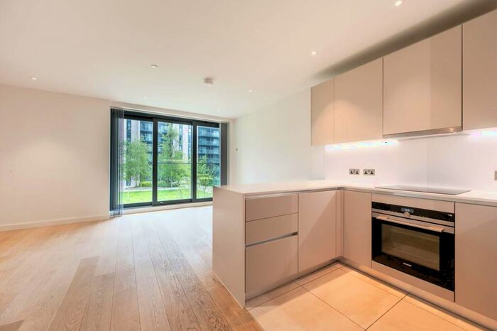 1 Bedroom Flat To Rent In Pienna Apartments, Wembley Park, Wembley, HA9