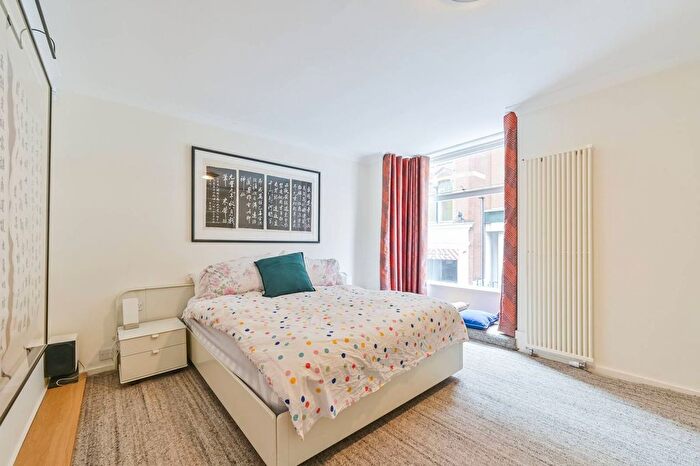 1 Bedroom Flat To Rent In Ridgmount Street, Bloomsbury, London, WC1E