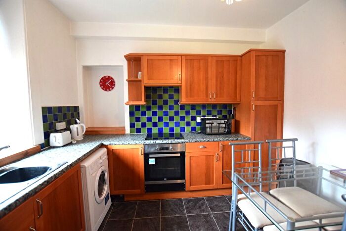 1 Bedroom Flat To Rent In Northfield Place, Rosemount, Aberdeen, AB25