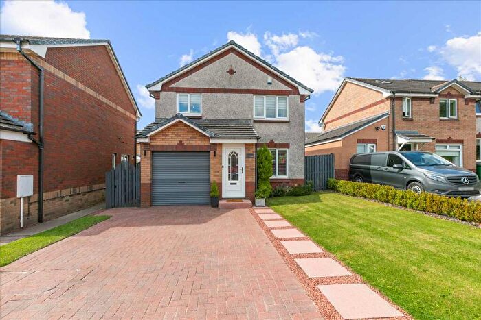 3 Bedroom Detached House For Sale In Reay Gardens, Spring Bank Gardens, East Kilbride, G74