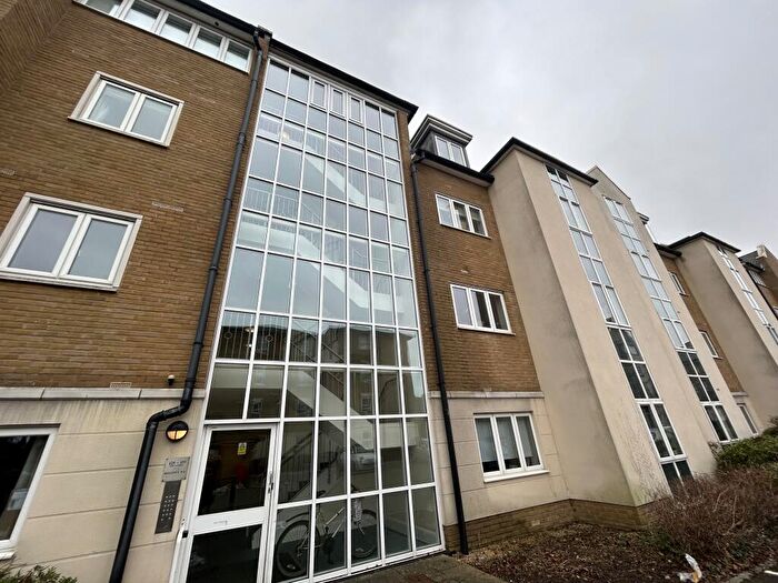 2 Bedroom Flat To Rent In Reliance Way, Oxford, OX4