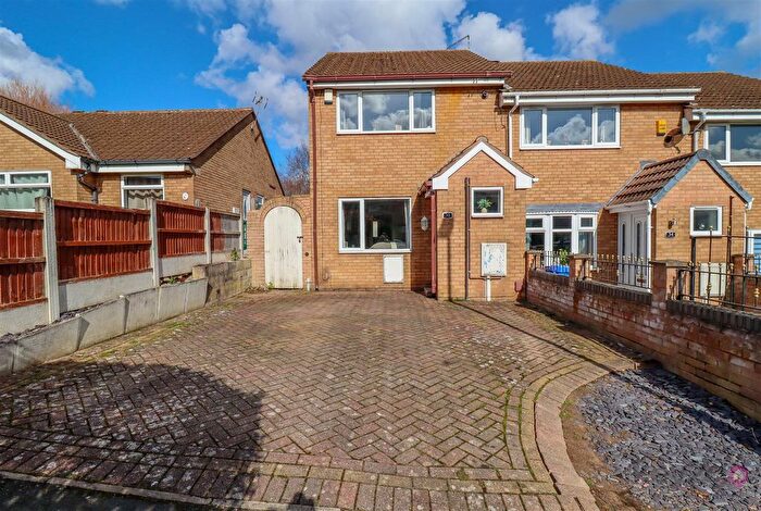 2 Bedroom End Of Terrace House For Sale In Westland Close, Westfield, Sheffield, S20