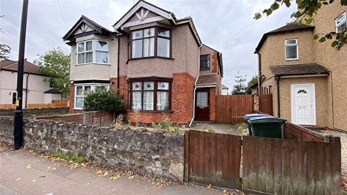 3 Bedroom Semi-Detached House For Sale In Binley Road, Coventry, West Midlands, CV3