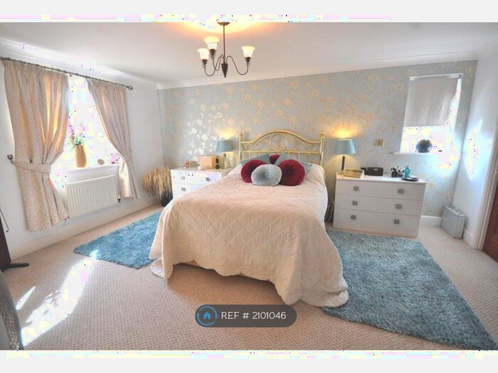 5 Bedroom Detached House To Rent In Wainwright Avenue, Braintree, CM77