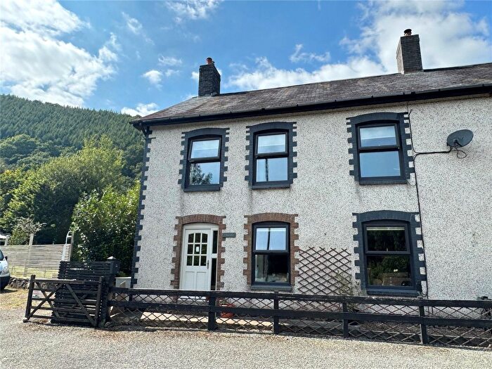 4 Bedroom Semi-Detached House For Sale In Commins Coch, Machynlleth, Powys, SY20
