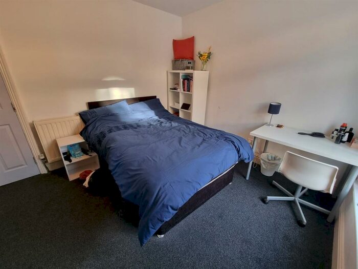 3 Bedroom Private Hall To Rent In Ridge Street, Lancaster, LA1