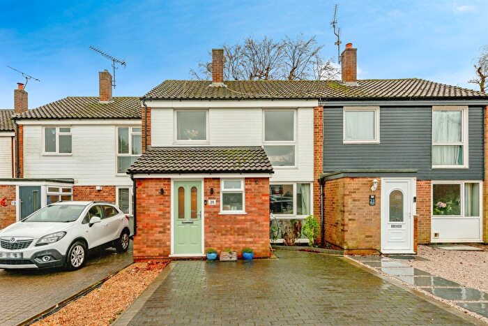 3 Bedroom Terraced House For Sale In Heather Close, Copthorne, Crawley, RH10