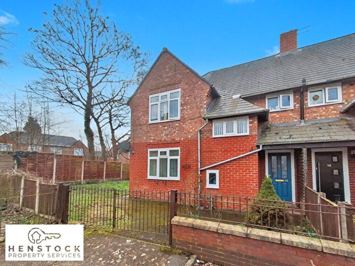 3 Bedroom Semi Detached House For Sale In Stockdale Road, Blackley, Manchester, M9