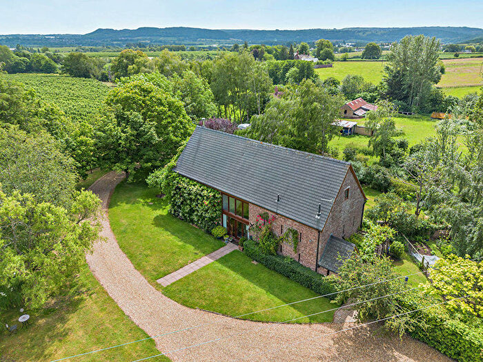 5 Bedroom Detached House For Sale In Glewstone, Ross-On-Wye, HR9