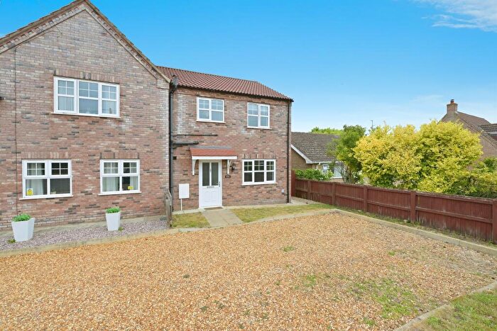 3 Bedroom Semi-Detached House For Sale In Front Road, Murrow, Wisbech, PE13