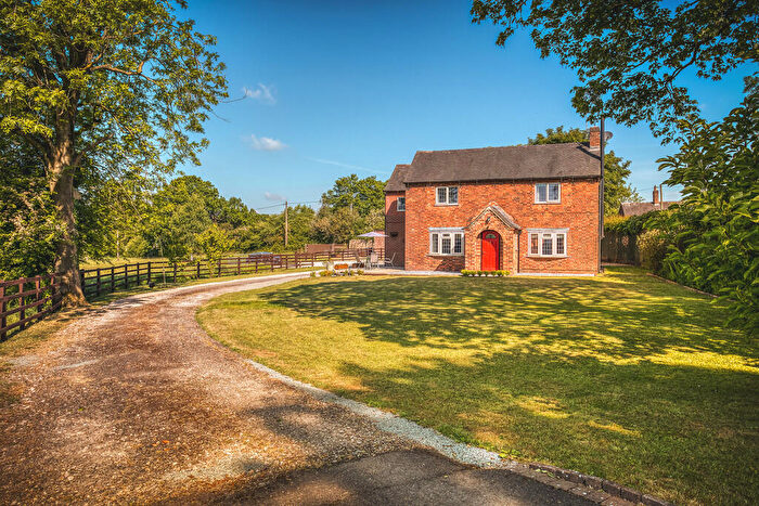 3 Bedroom Detached House For Sale In Dog Lane, Hulland Ward, DE6