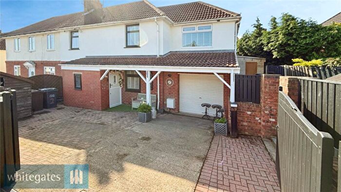 4 Bedroom Semi-Detached House For Sale In Mitchelson Avenue, Dodworth, Barnsley, S75