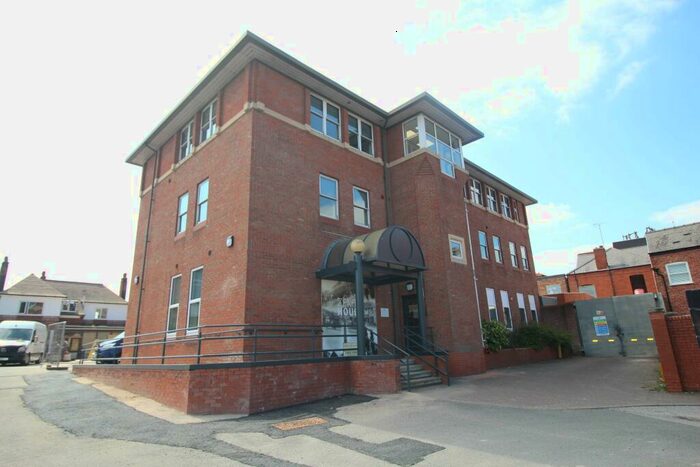 1 Bedroom Apartment To Rent In Apt Zenith House, Potter Street, Worksop, S80