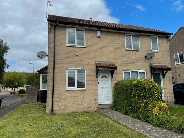 2 Bedroom House To Rent In Spencer Drive, North Worle, Weston-super-Mare, BS22