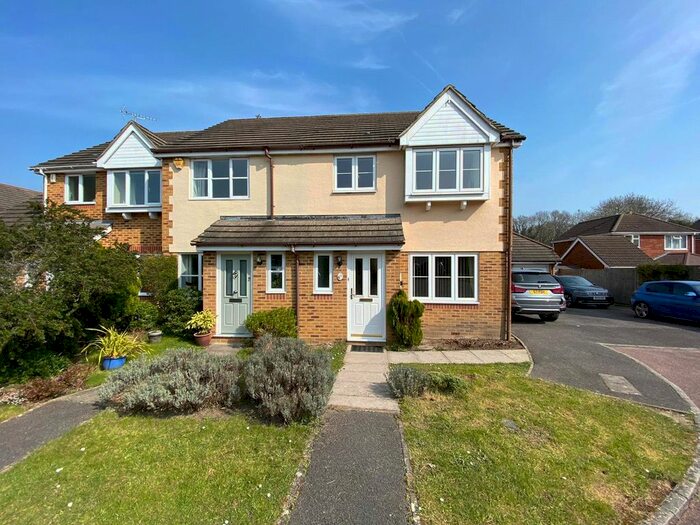 3 Bedroom Semi-Detached House To Rent In Munday Court, Temple Park, Binfield, Berkshire, RG42
